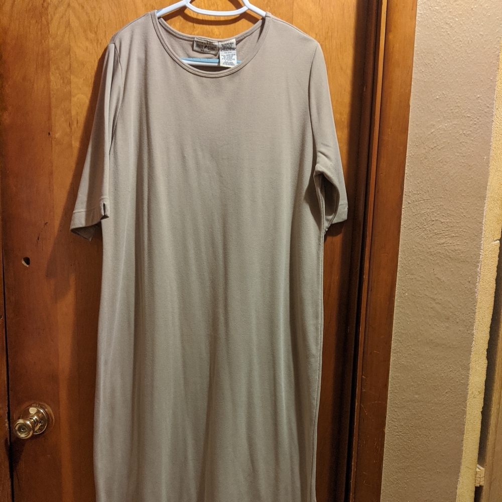Short sleeve long t-shirt dress